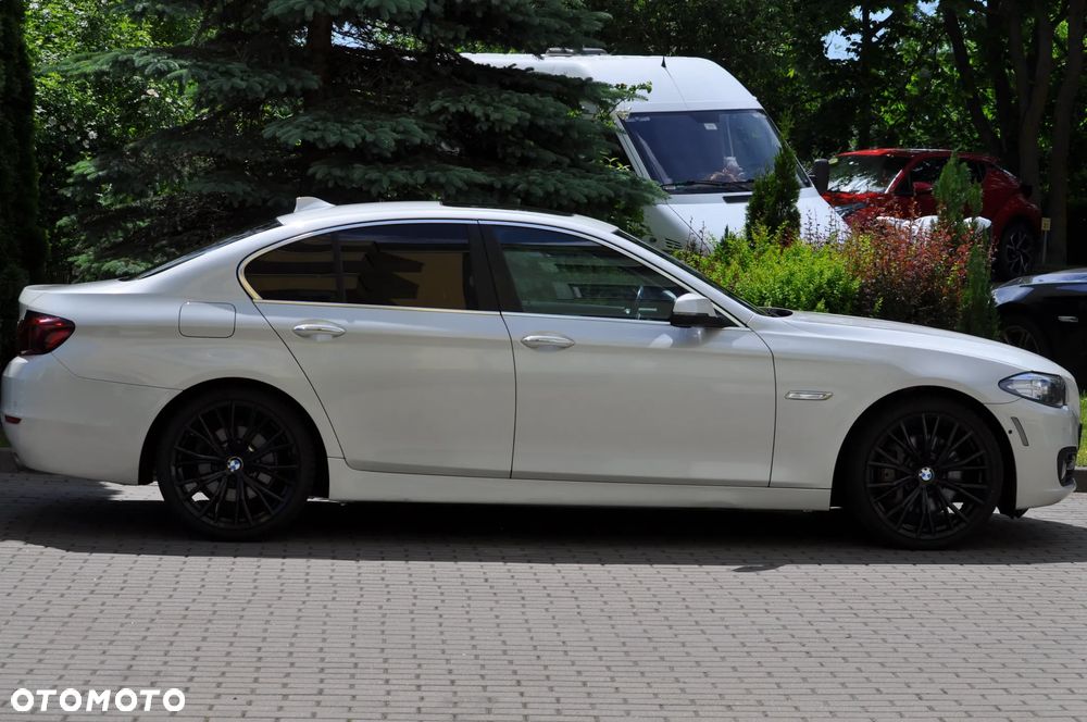 BMW Seria 5 535i xDrive - 8