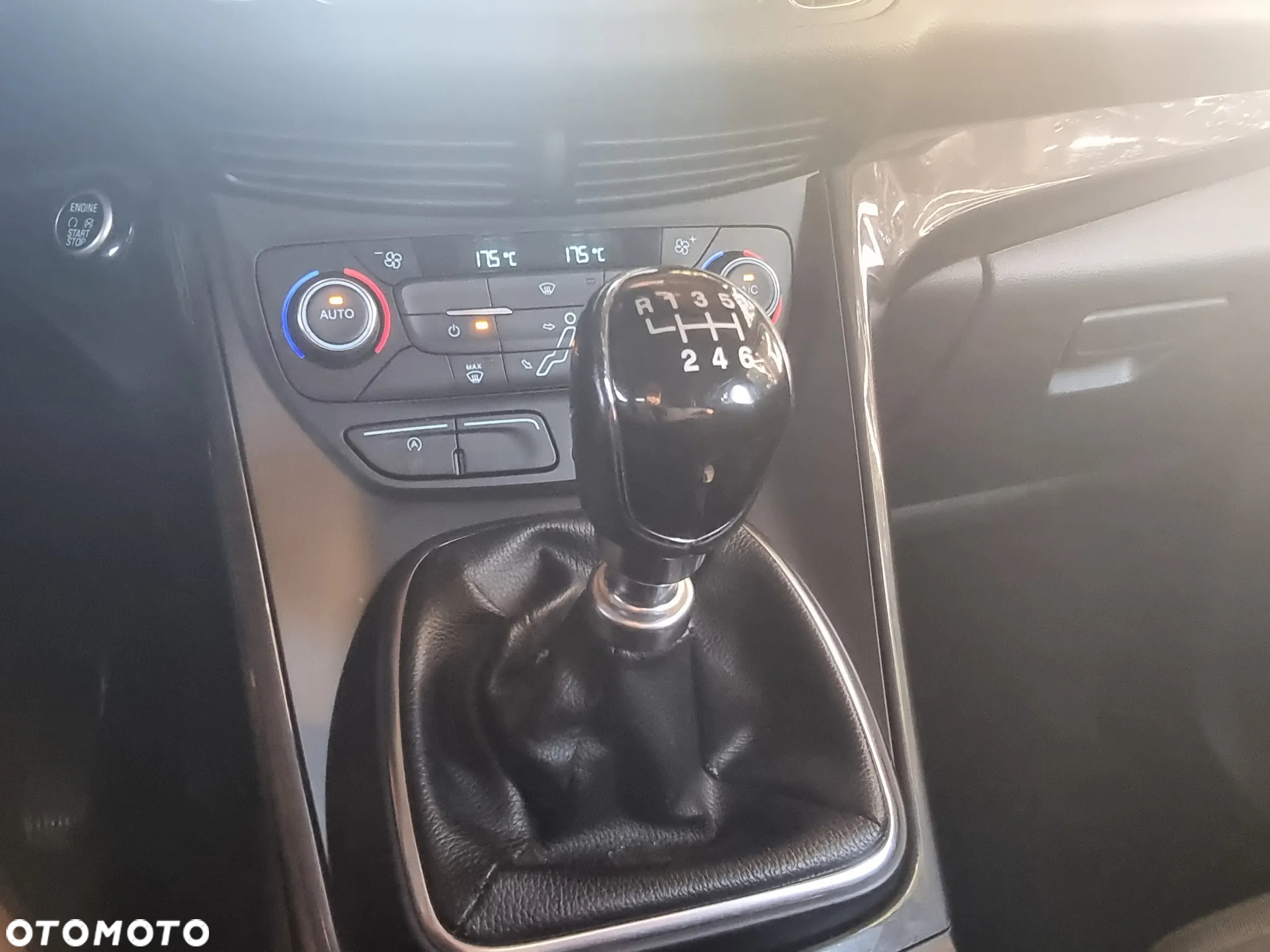 Ford C-MAX 1.0 EcoBoost Titanium ASS - 15