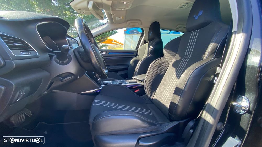 Renault Mégane Sport Tourer 1.5 dCi GT Line EDC - 21