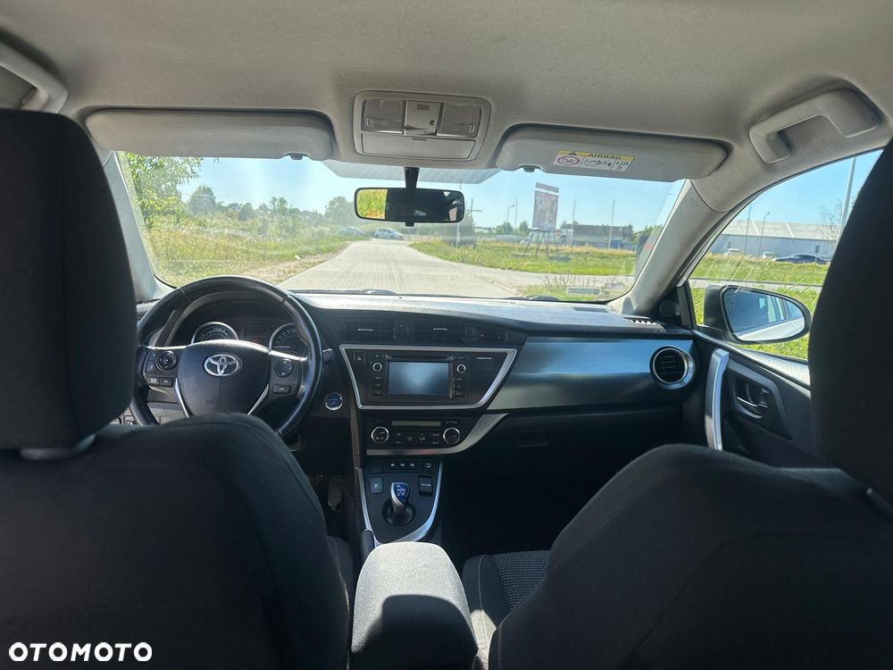 Toyota Auris 1.8 HSD Sol - 21