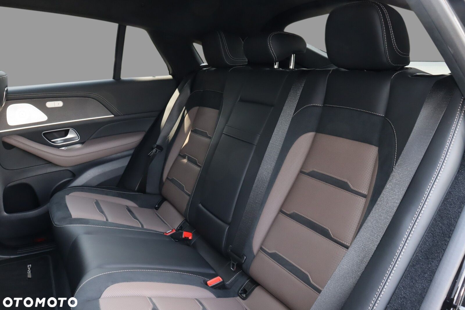Mercedes-Benz GLE AMG Coupe 53 4-Matic Ultimate - 16