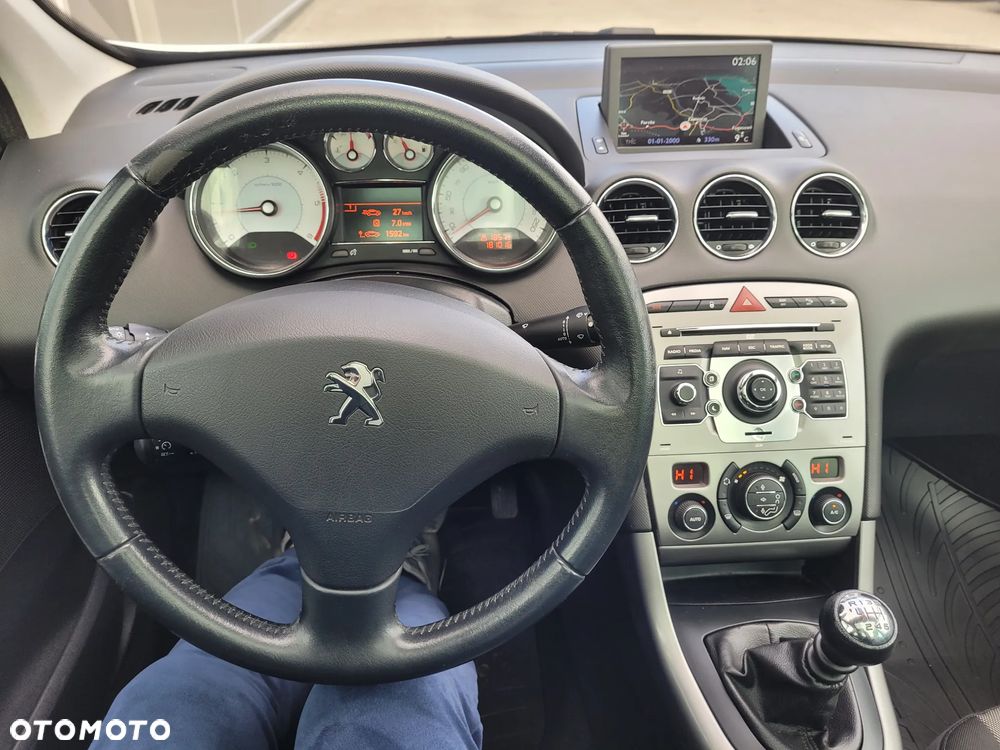 Peugeot 308 e-HDi FAP 115 Stop&Start Business Line Niveau 1 - 24