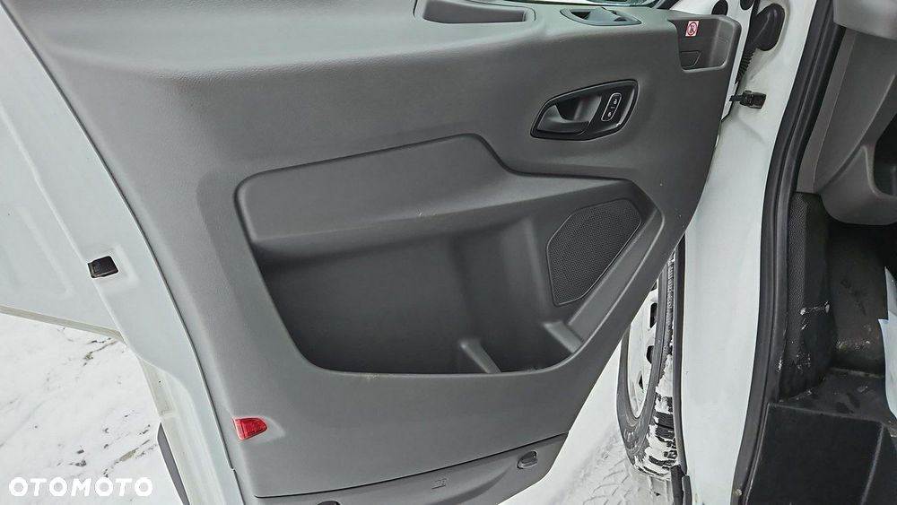 Ford Transit - 10