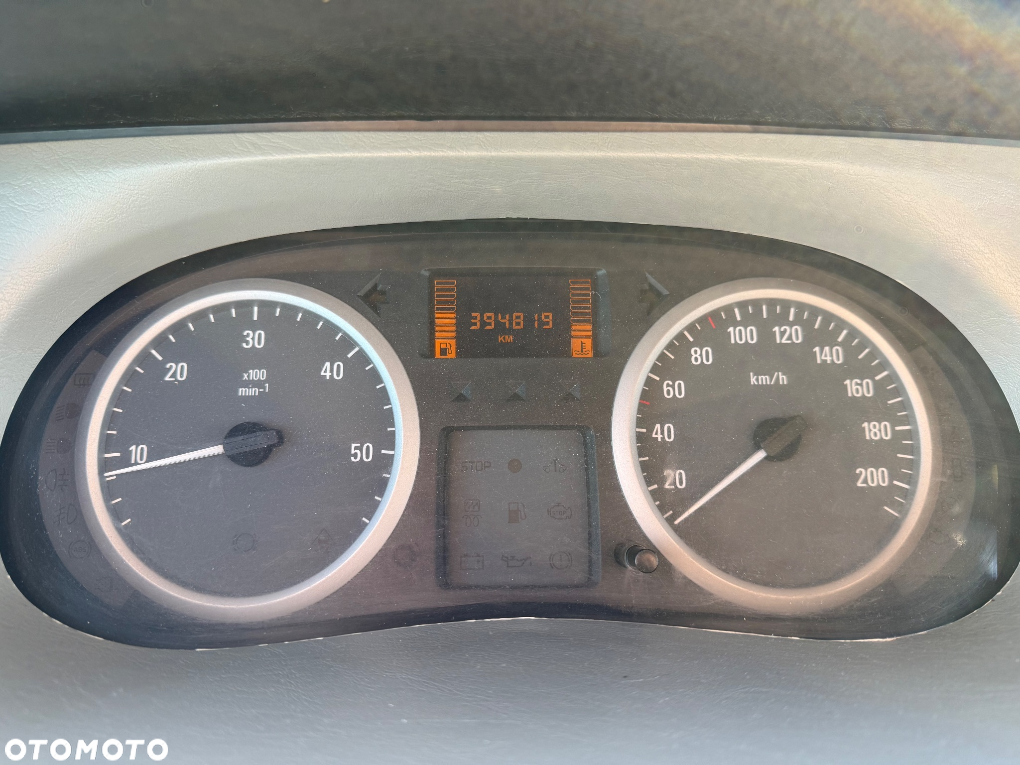 Opel Vivaro L2H1 2.9t - 13