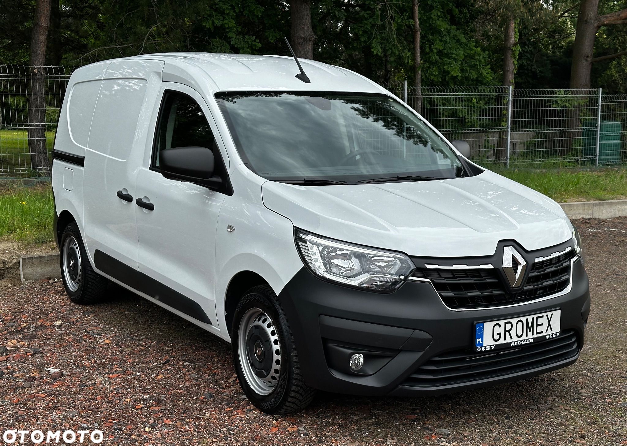 Renault EXPRESS - 1