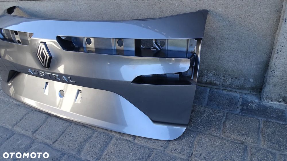 RENAULT AUSTRAL - blenda tylnej klapy - 3