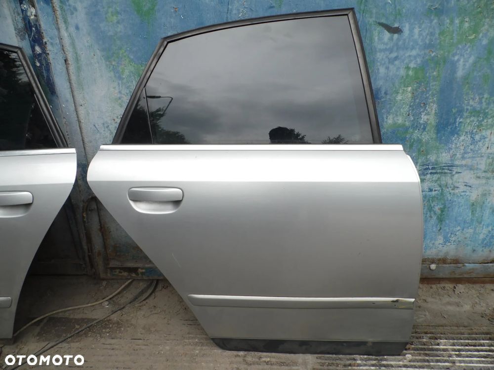 Audi A4 B6 2000-2004 Drzwi TYŁ Prawe Lewe - 2
