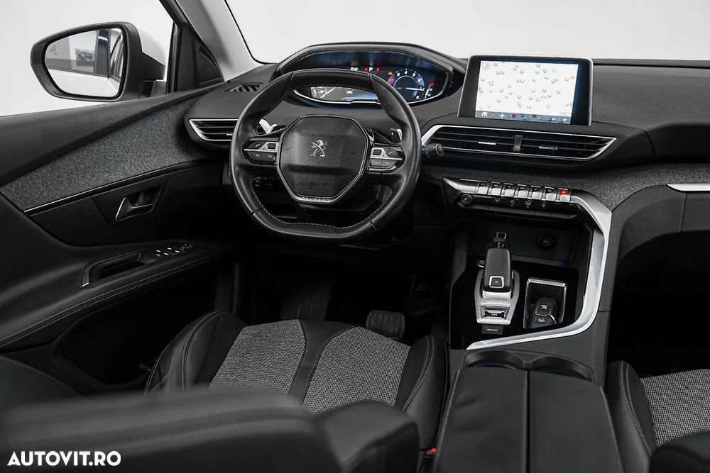 Peugeot 3008 PureTech 130 Stop & Start EAT6 Allure - 9