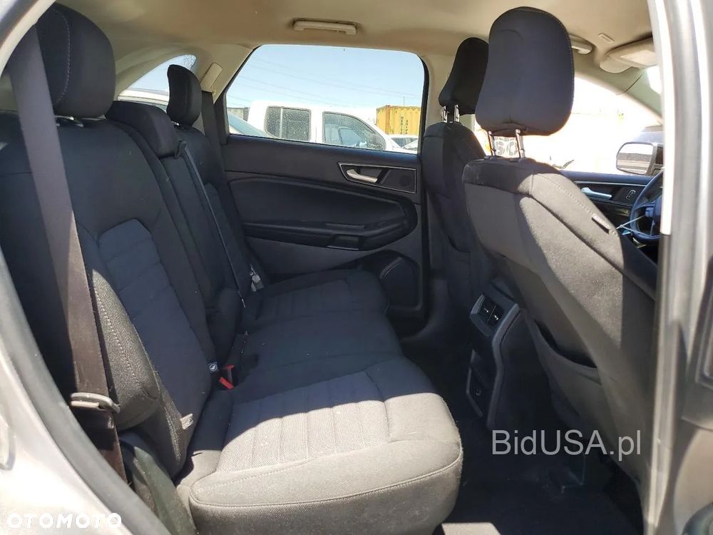 Ford Edge - 11