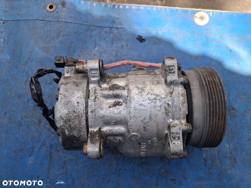 Sprężarka klimatyzacji 1H0820803D SD7V16 1100 FORD GALAXY SEAT ALHAMBRA AROSA CORDOBA IBIZA TOLEDO I VW CADDY GOLF 3 III POLO  SHARAN  VENTO pompa kompresor klimy - 2
