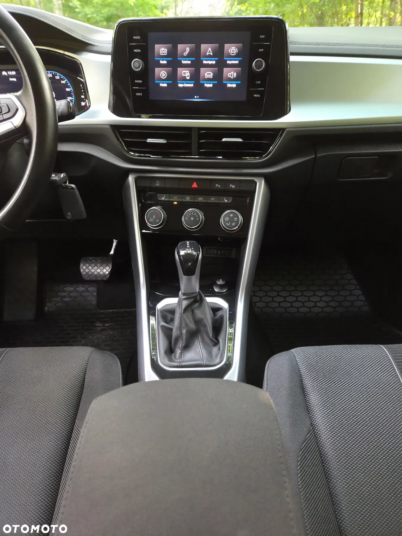 Volkswagen T-Roc 1.5 TSI Life DSG - 26