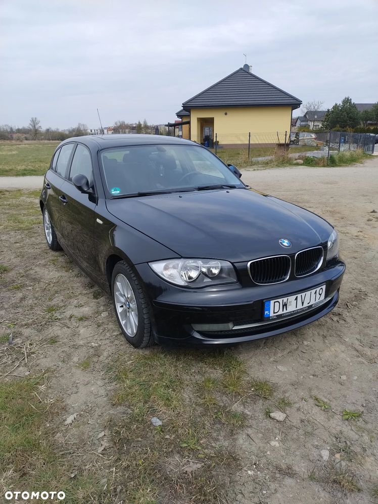 BMW Seria 1 - 1