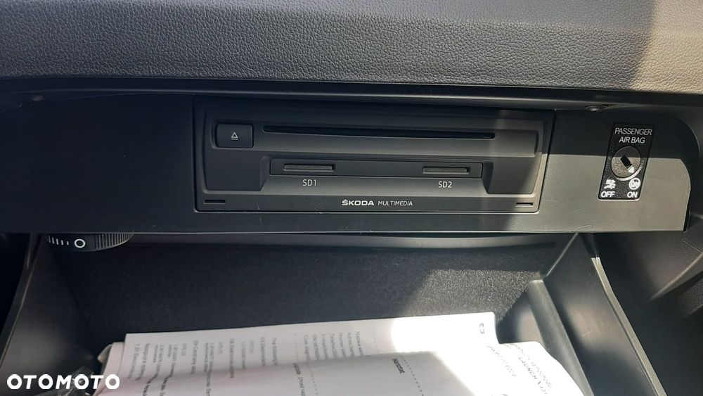 Skoda Octavia 2.0 TDI RS - 28