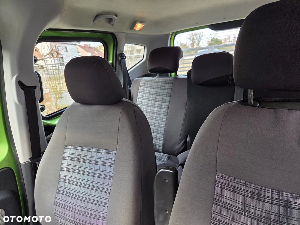 Fiat Fiorino Kombi Adventure - 7