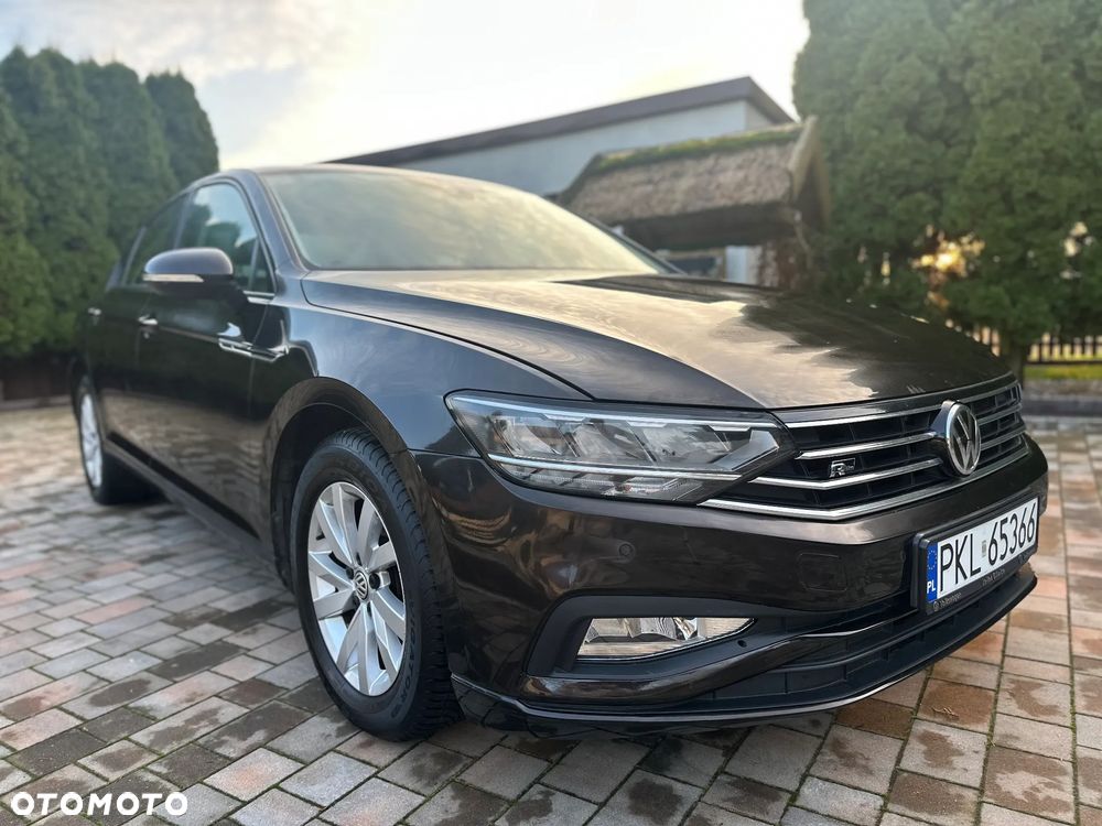 Volkswagen Passat - 3