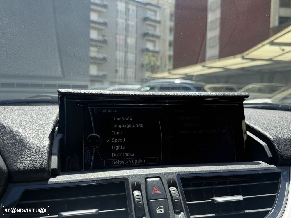 BMW Z4 sDrive18i Aut. - 44