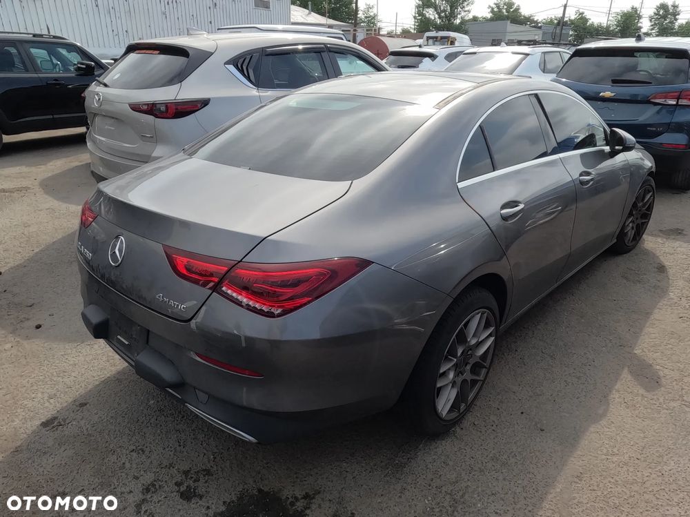 Mercedes-Benz CLA 250 4-Matic Edition 1 7G-DCT - 2