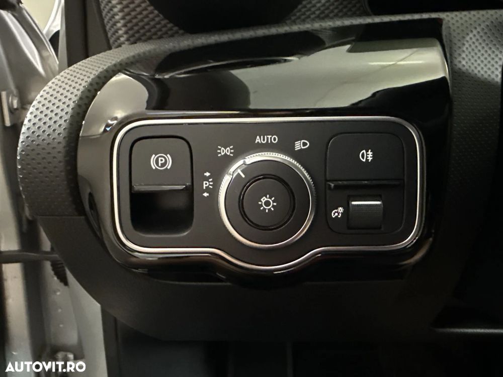 Mercedes-Benz A 180 - 16