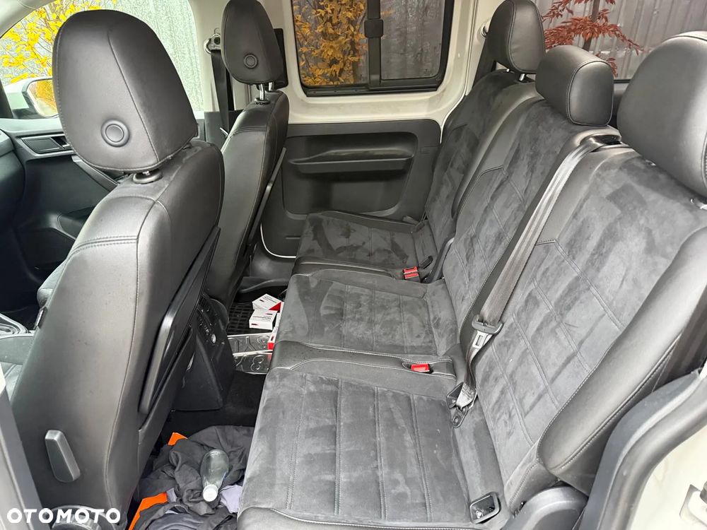 Volkswagen Caddy Maxi 2.0 TDI Highline DSG - 9