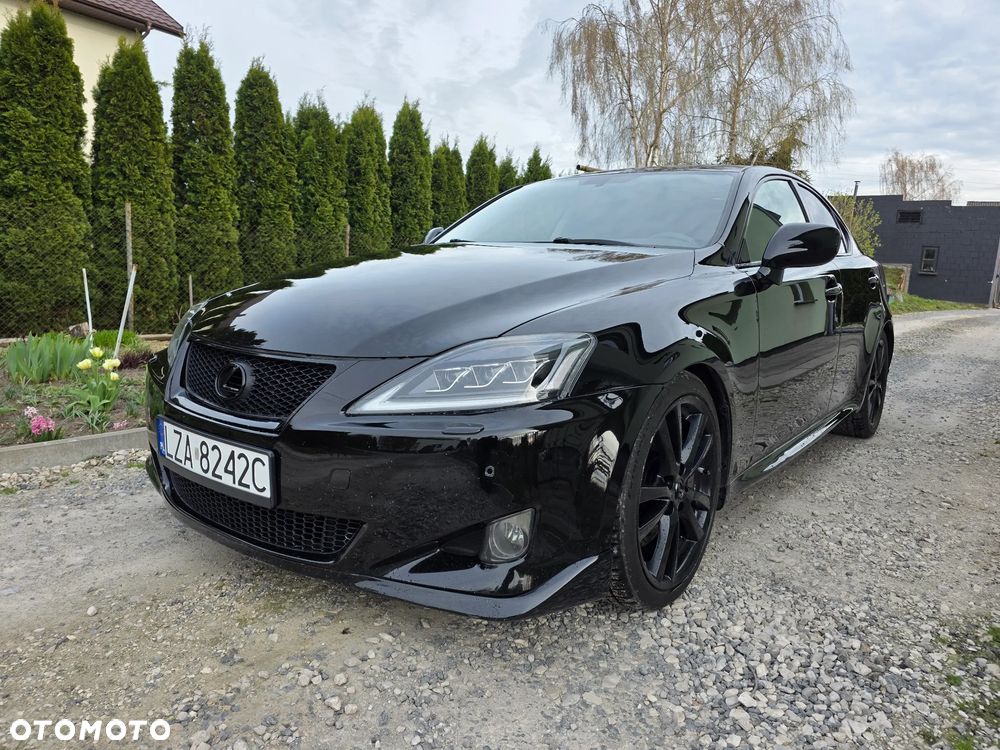 Lexus IS - 2