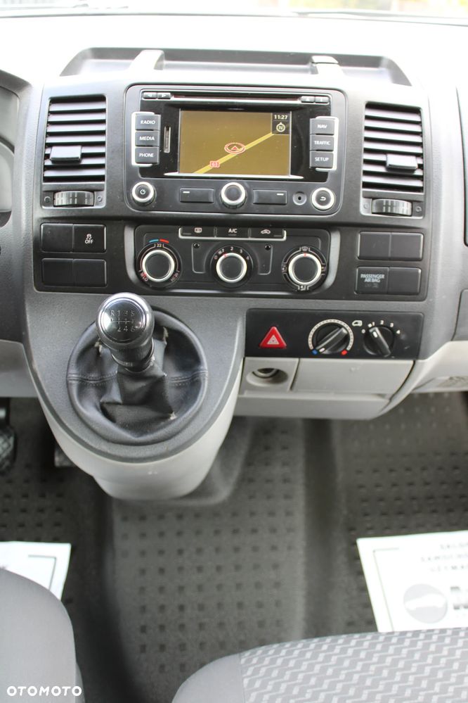 Volkswagen Transporter - 25