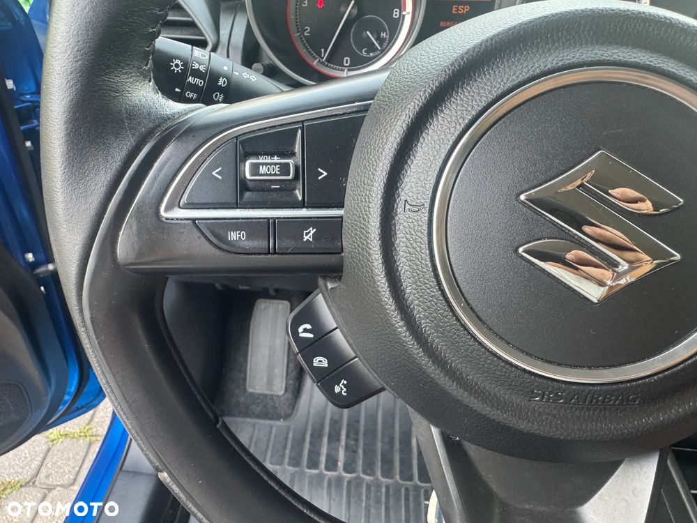 Suzuki Swift 1.2 SHVS Premium Plus - 20