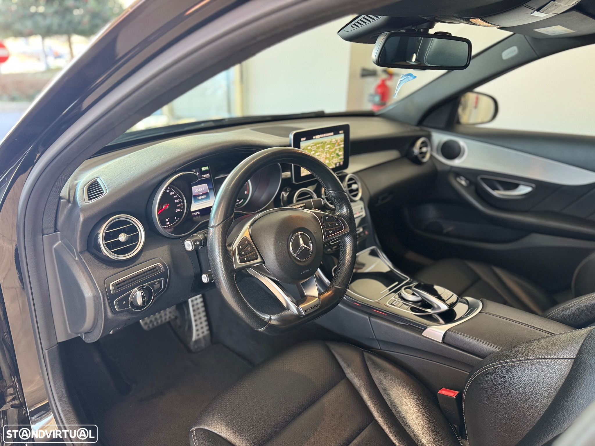Mercedes-Benz C 300 h AMG Line - 8