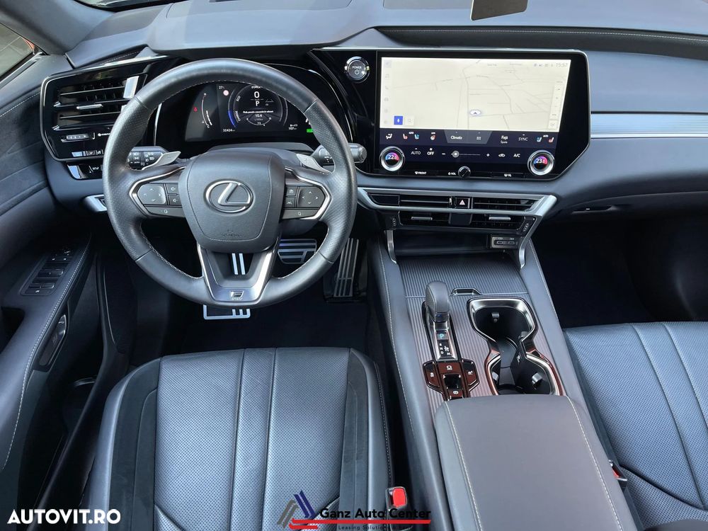 Lexus Seria RX - 7