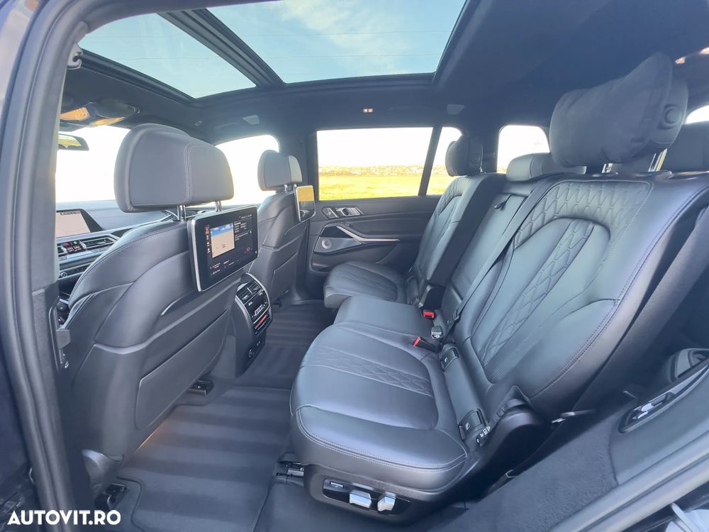 BMW X7 xDrive40d MHEV - 23