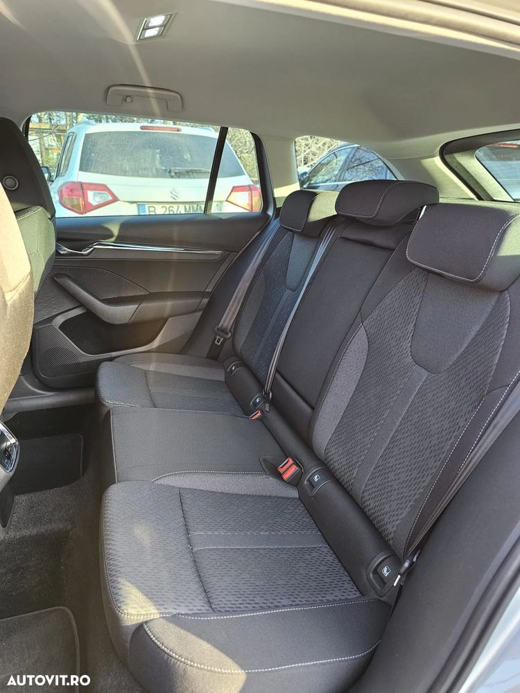 Skoda Octavia 1.4 TSI DSG Style - 7