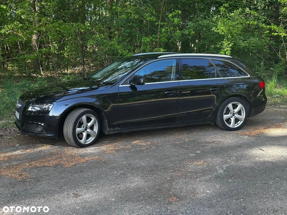 Audi A4 Avant 2.0 TDI DPF Ambiente - 4