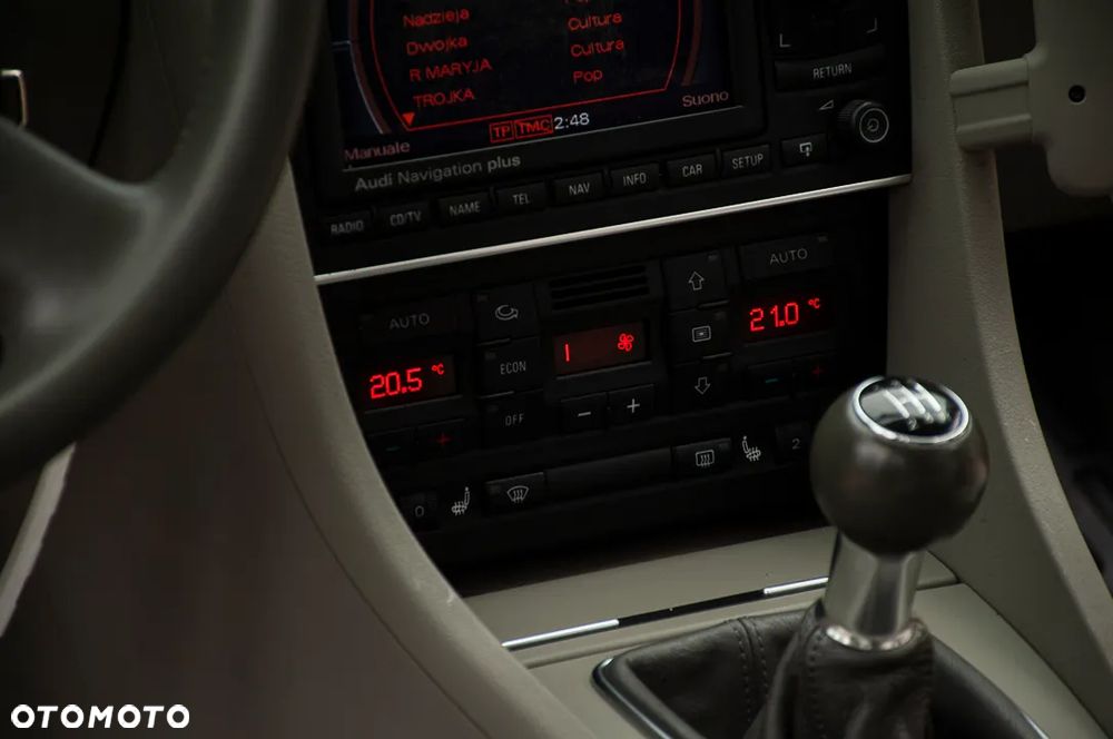 Audi A4 Avant 1.8 T - 31