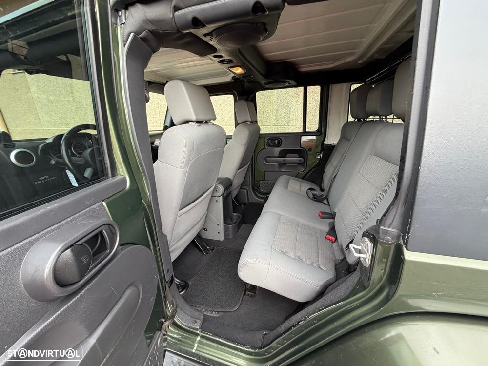 Jeep Wrangler Unlimited 2.8 CRD ATX Sahara Limited - 10