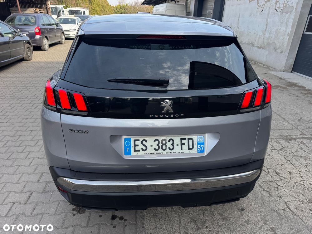Peugeot 3008 PureTech 130 Stop & Start GPF Allure - 36
