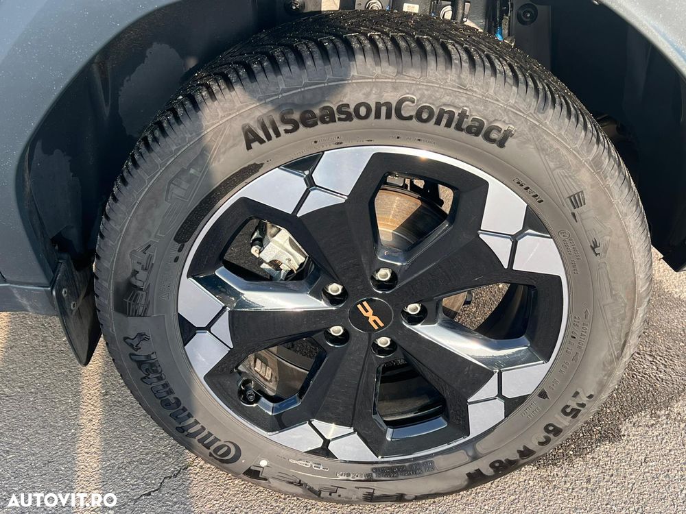 Dacia Duster TCe 130 4X4 MHEV Extreme - 5