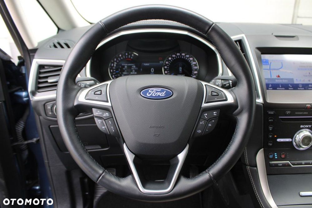 Ford S-Max - 25