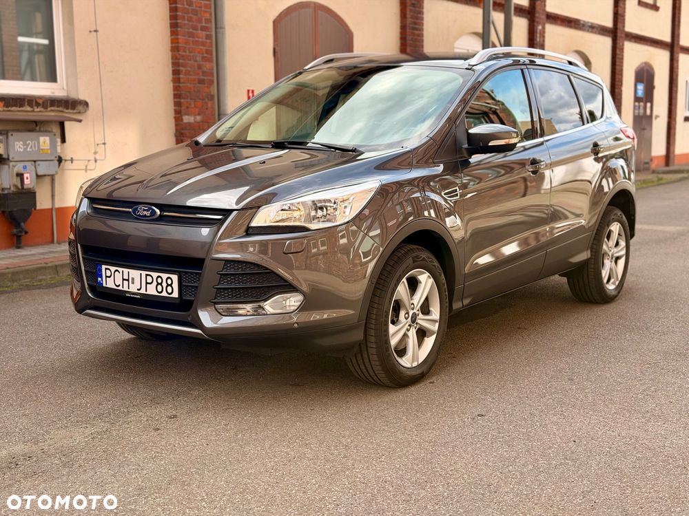 Ford Kuga 2.0 TDCi 4x4 Titanium - 4
