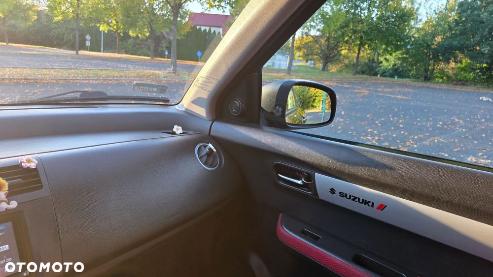 Suzuki Swift 1.6 Sport - 13
