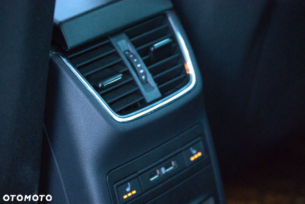 Skoda Octavia 1.8 TSI 4x4 DSG Scout - 22