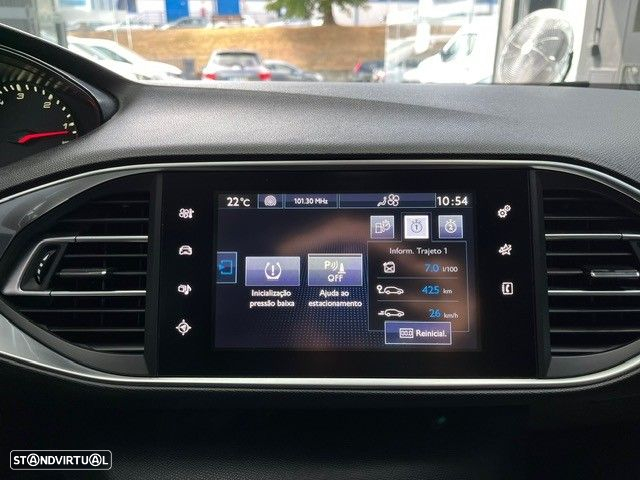 Peugeot 308 1.6 BlueHDi Active J17 - 17