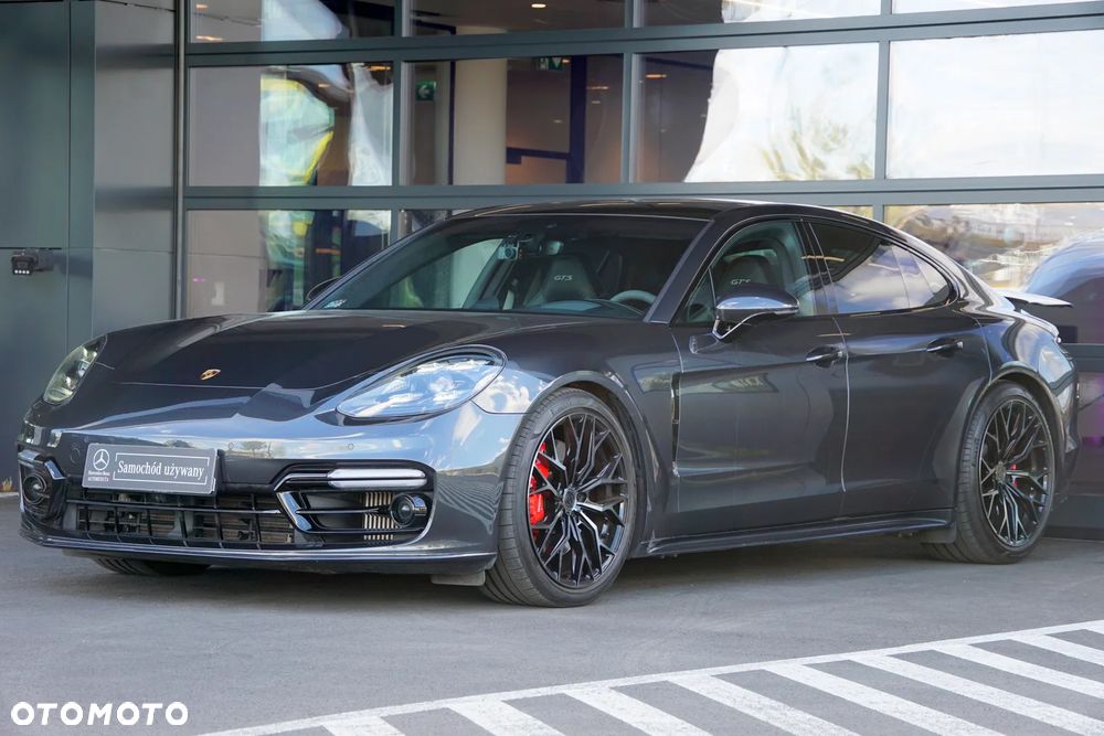 Porsche Panamera GTS - 2