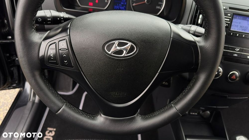 Hyundai i30 1.6 CRDi Edition 20 - 14