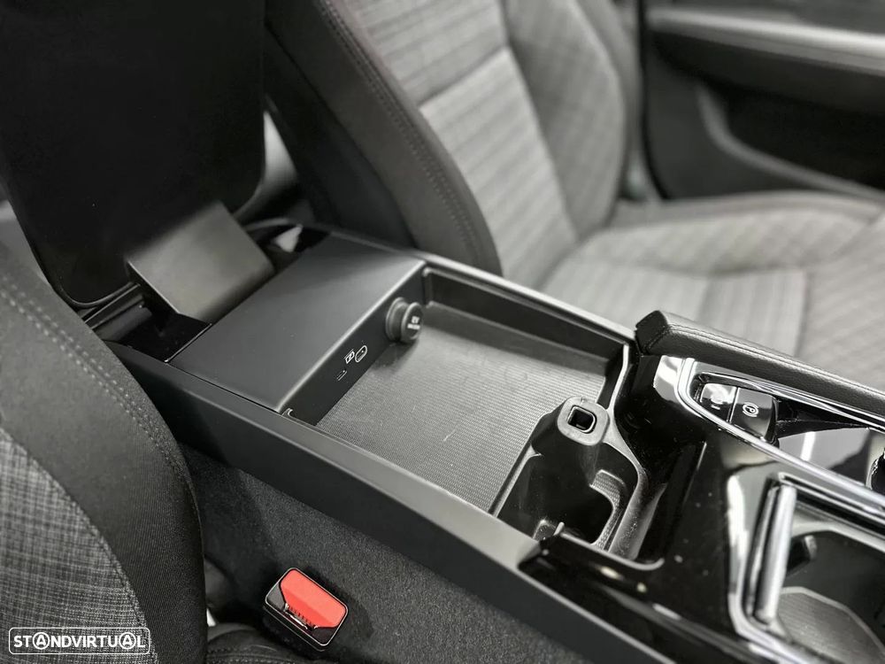 Volvo V60 2.0 T6 AWD TE Core - 16