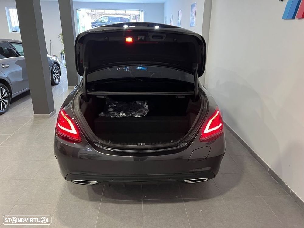 Mercedes-Benz C 300 de 9G-TRONIC AMG Line - 29