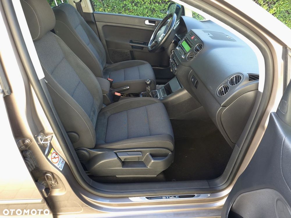 Volkswagen Golf Plus 1.2 TSI Comfortline - 6