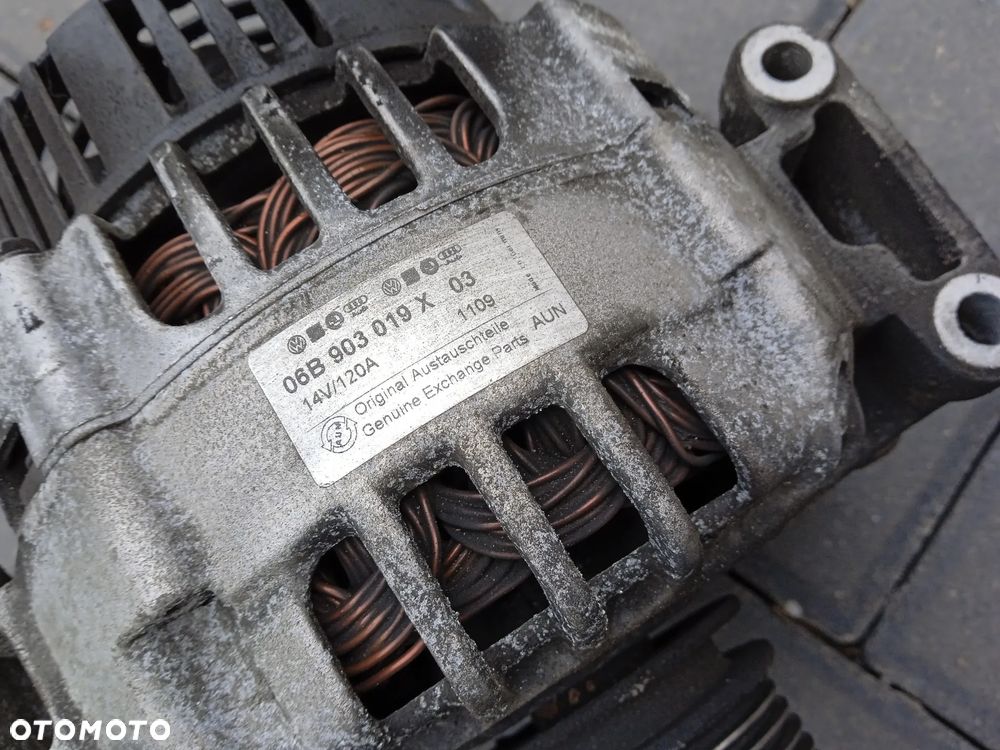 AUDI A4 B6 2.0B ALTERNATOR 06B903019X - 3