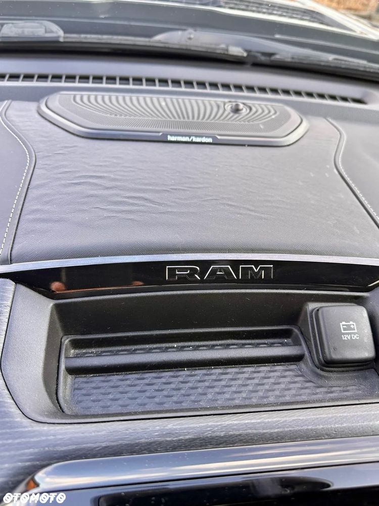 RAM 1500 5.7 Crew Cab Limited - 20