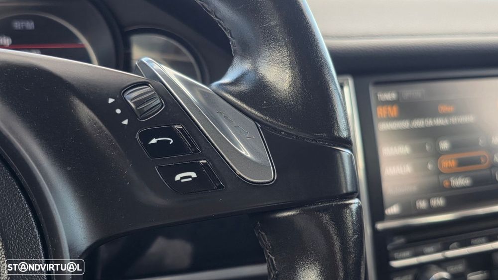 Porsche Panamera S PDK - 27