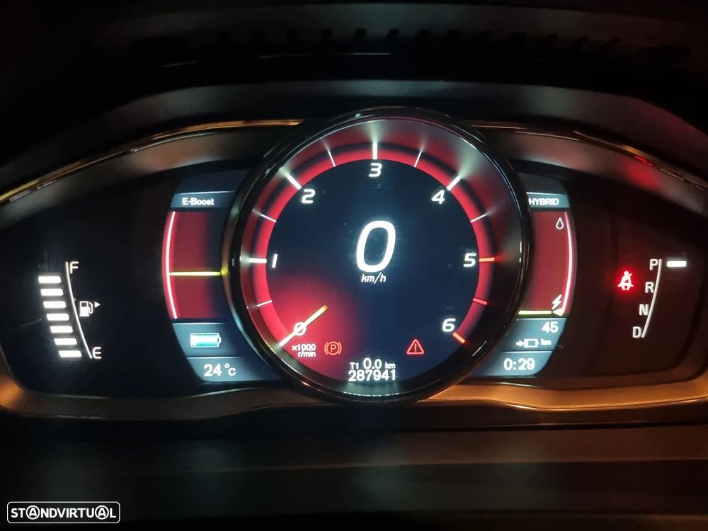Volvo V60 - 16