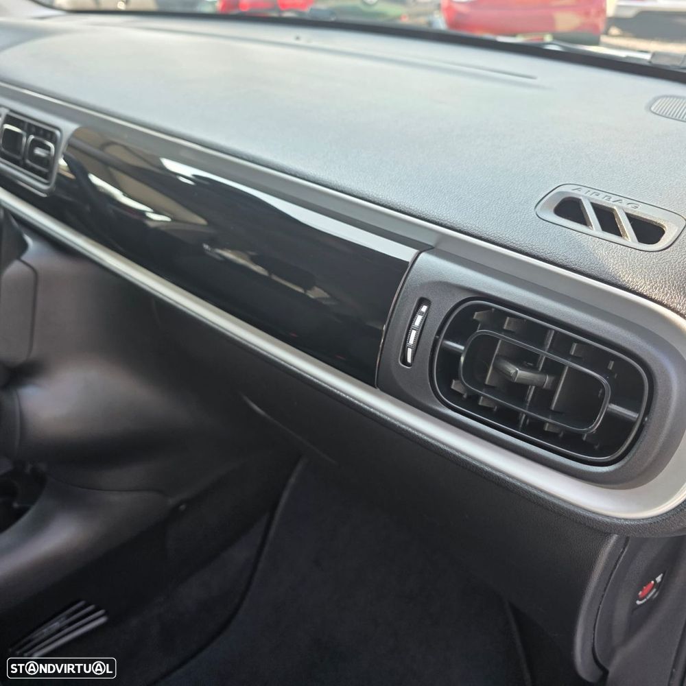 Citroën C3 1.2 PureTech Feel EAT6 - 28